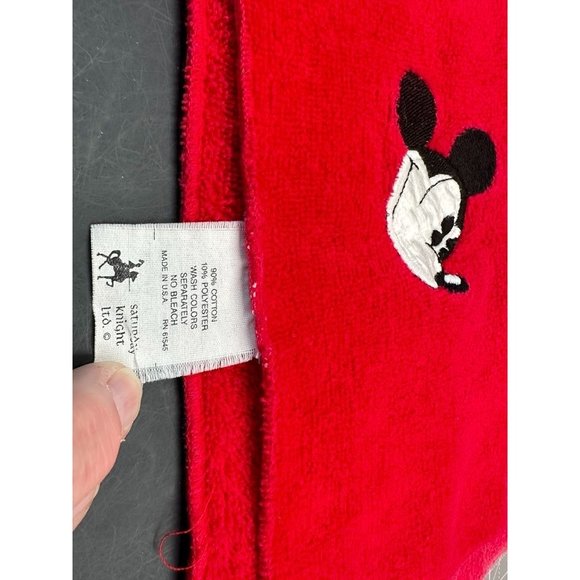 Vintage Walt Disney Co Red Christmas Mickey Mouse Hand towel and Wash Cloth - Picture 2 of 3
